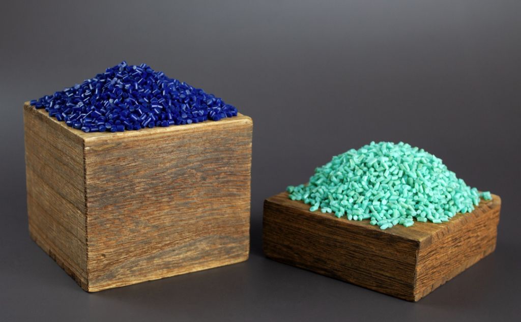 RenewableCNews's tweet image. Algenesis Labs Partners with Safic-Alcan to Bring Soleic® Sustainable Materials to Europe renewable-carbon.eu/news/?p=169594 #biochemicals #biodegradability #bioplastics #biopolyurethanes #circulareconomy #footwear #RenewableCarbon