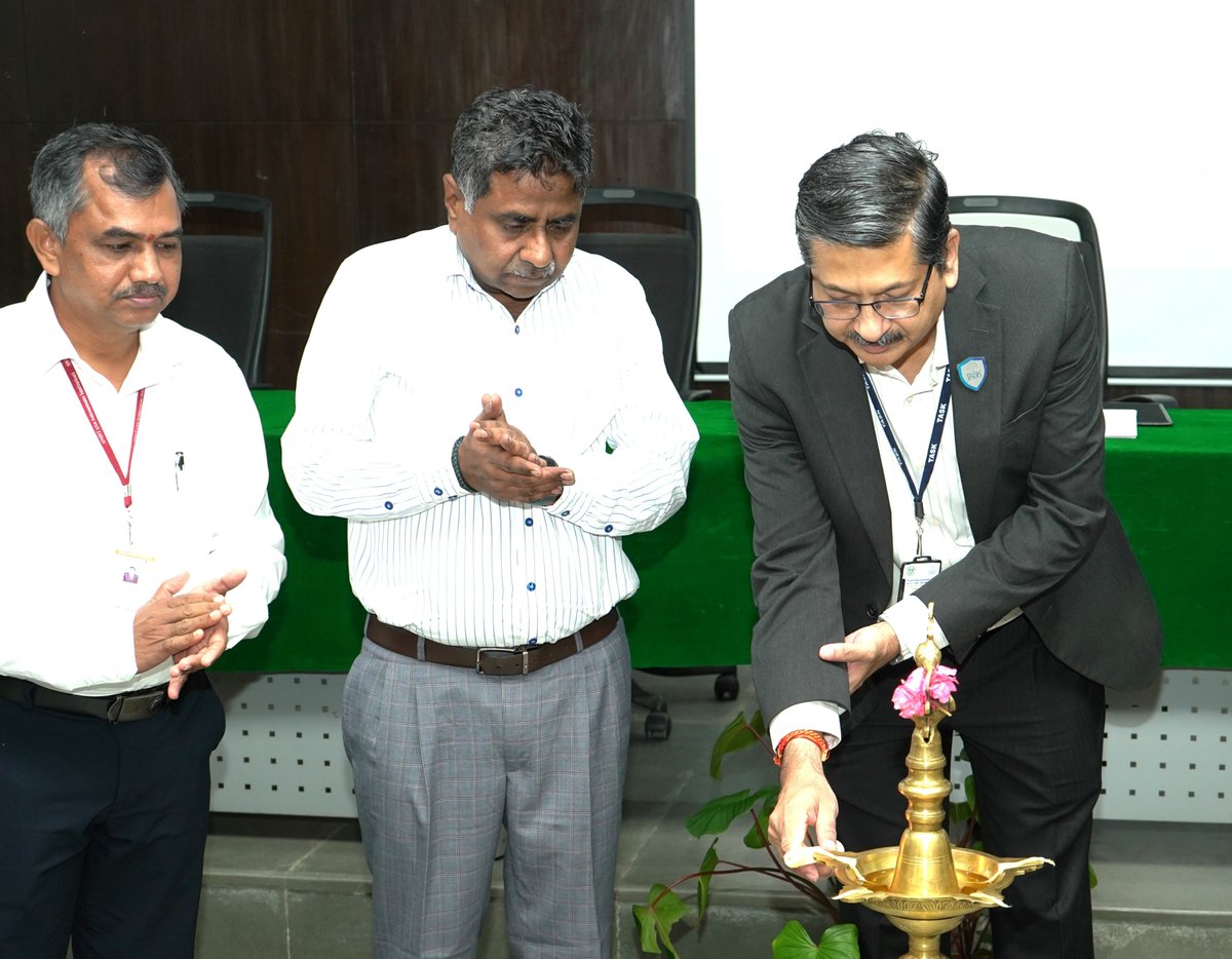 tasktg's tweet image. Exciting start at SNIST!
In collaboration with @CiscoNetAcad,TASK inaugurated the 2 Week Cisco Networking Internship 250+ students are gaining hands on experience with Cisco tools &amp;amp; building strong networking fundamentals.
#TASK #CiscoNetworkingAcademy #SNIST #CCNA #SkillBuilding