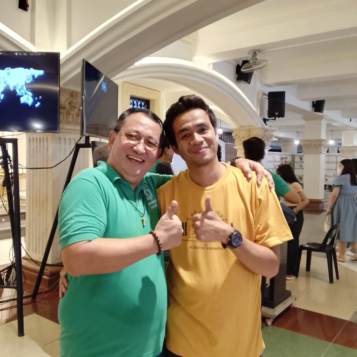 Love na idols sa galing na last night my hugs love you...Tito Ricky Salazar ☺️👑