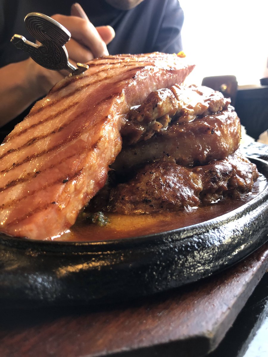 tfkd3's tweet image. #修羅場わず
今回は女っ気なし
漢の中の漢を決める場となった
互いに言葉を交わすこともなくただじっとその時を待つ
ﾅﾝﾁｬｯﾃ~ꉂ(    ᐛ )ゝ
オレたちがんばったよ(笑)
大丈夫
確実に強くなっている
初っ端ぶっ放してごめんなさい
失礼しました
#修羅場
#修羅場わず
#満腹満足
#鶴商文庫
#人間観察