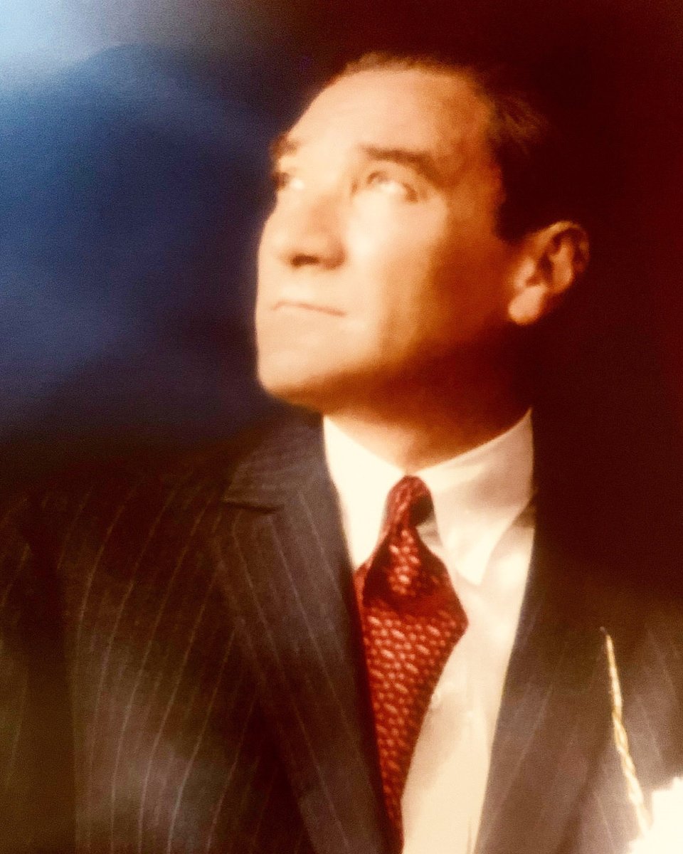 Atam ‘102.Yılda aynı kararlılık, bağlılık  ve özlemle en büyük bayramımızı olan Cumhuriyet ‘i kutluyoruz.’ 29 . Ekim.2025