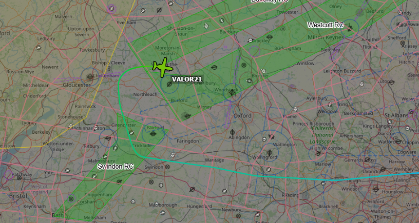 Andyyyyrrrr's tweet image. 10:35 VALOR 21 USAF C-21/A Learjet
Inbound to RAF Fairford #EGVA from Ramstein AFB #ETAR to conduct 1 low approach/ILS RW27 then depart out to Shannon #EINN to land.
Working Brize director 133.755
#VALOR21 Tail : 84-0083
