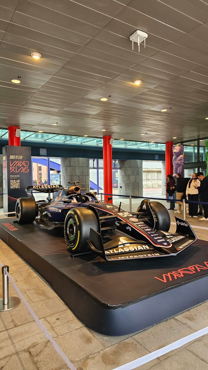 excentia's tweet image. ¡Estamos en el #MadridTechShow! 

John está por allí charlando sobre #Atlassian, #SonarQube y calidad del software. 

¡Acércate a saludar! 

Y sí… también nos cruzamos con el F1 de @Atlassian