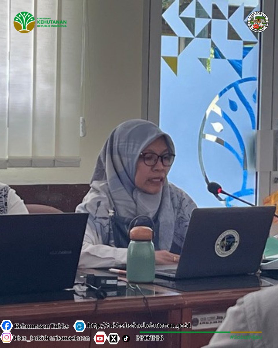 BBTNBBS's tweet photo. Sosialisasi  (SPIP) lingkup Balai Besar TNBBS.
Kegiatan ini dilaksanakan secara luring dan daring, dengan tujuan untuk meningkatkan pemahaman dan penerapan SPIP di seluruh jajaran TNBBS, guna mewujudkan tata kelola organisasi yang transparan, akuntabel, dan berintegritas. https://t.co/3TdIzPEU8O