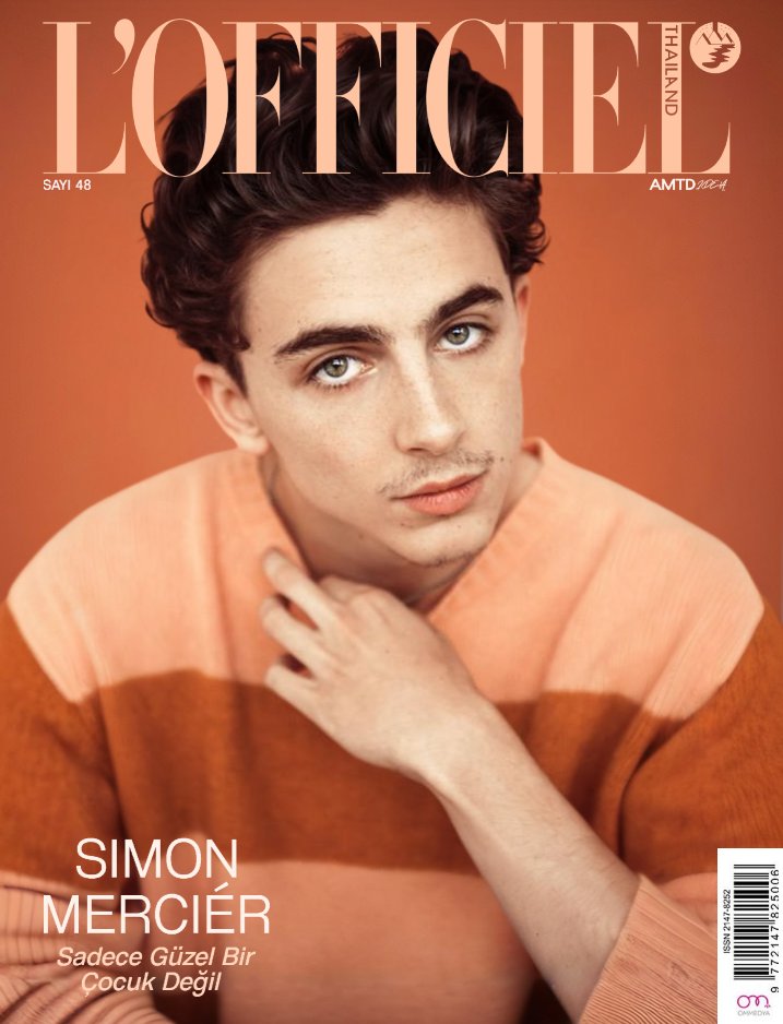 JustBeSimon's tweet photo. 🖼️ @lofficieltr (L’Officiel Turkey) #ForMySonMovie
📷 Barbaros Cangurgel
✨ Shirt by @YSL, jeans by @acnestudios, kicks by @Nike 🧡
🔗 https://t.co/6cSyKyqunv https://t.co/raUPYlGnHR