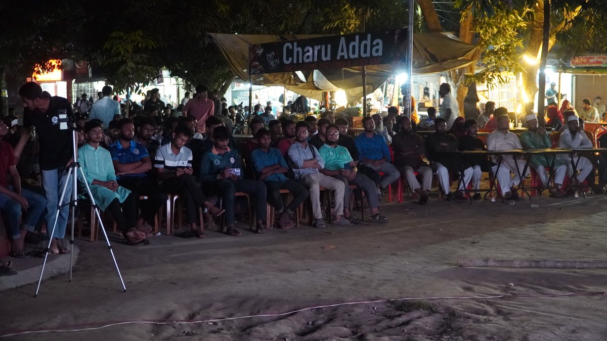 info_shibir's tweet photo. On the occasion of the historic “Paltan Tragedy Day” (28 October), the Bangladesh Islami Chhatrashibir, Rajshahi University Branch, organized a photo exhibition in remembrance of the day.

#28October
#PaltanTragedy
#Chhatrashibir https://t.co/DB0hYvRb8w