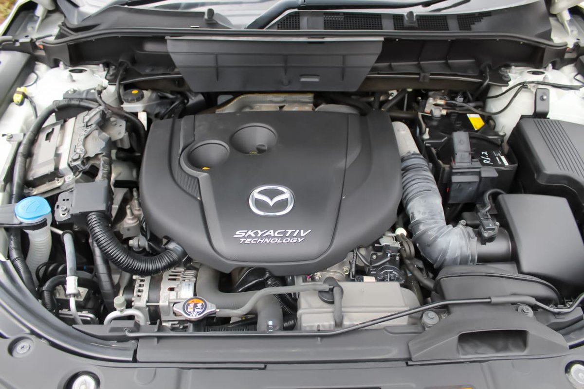 __spence_r's tweet photo. 🚘 2018 Mazda CX-8

Year: 2018
Location: Nairobi
Availability: Available
Drive: FWD
Mileage: 99,235 km
Engine: 2200cc Diesel
Horsepower: 190 Hp
Transmission: Automatic
Acceleration (0–100km/h): 9.2

Visit: https://t.co/6vEUpkSwFe
Call : 0722864153

💰 Price: Ksh 3,350,000 https://t.co/kcAmpq3G5K