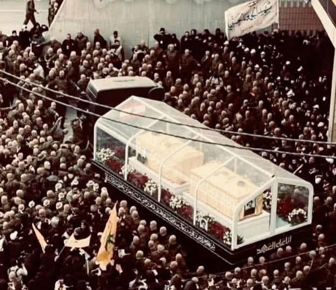 طَريقُ الجِهادِ لا يَنتَهي إلّا بِالشَّهادَةِ.
فَهَنيئًا لَكُمُ، وَالمُلْتَقَى عِندَ الحُسَيْنِ عليهِ السَّلامُ.

إِنَّا عَلَى العَهْدِ ..