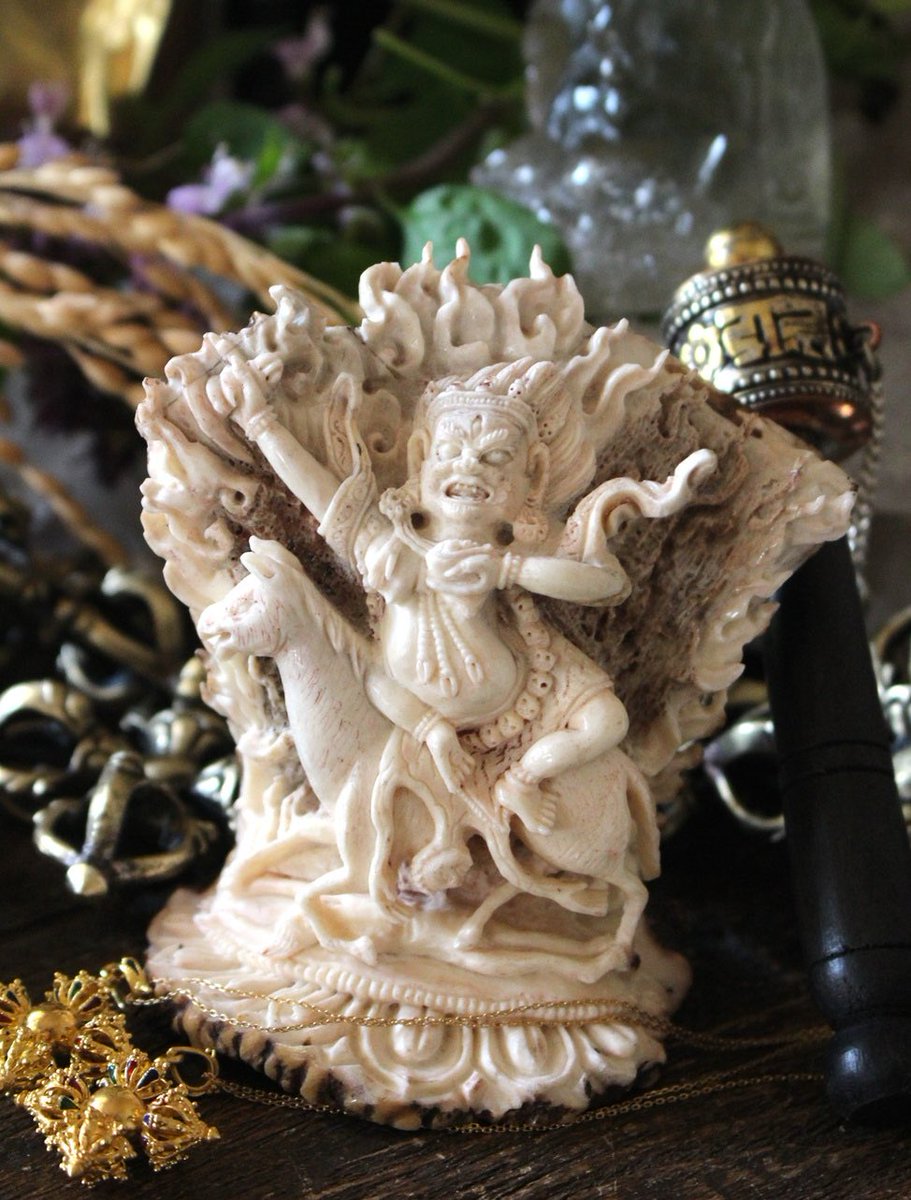 【期間限定出品】ヒーラー個人コレクションクリスタル✴︎洋菓子の引き寄せ石 期間限定出品】ヒーラー個人コレクションクリスタル✴︎洋菓子の