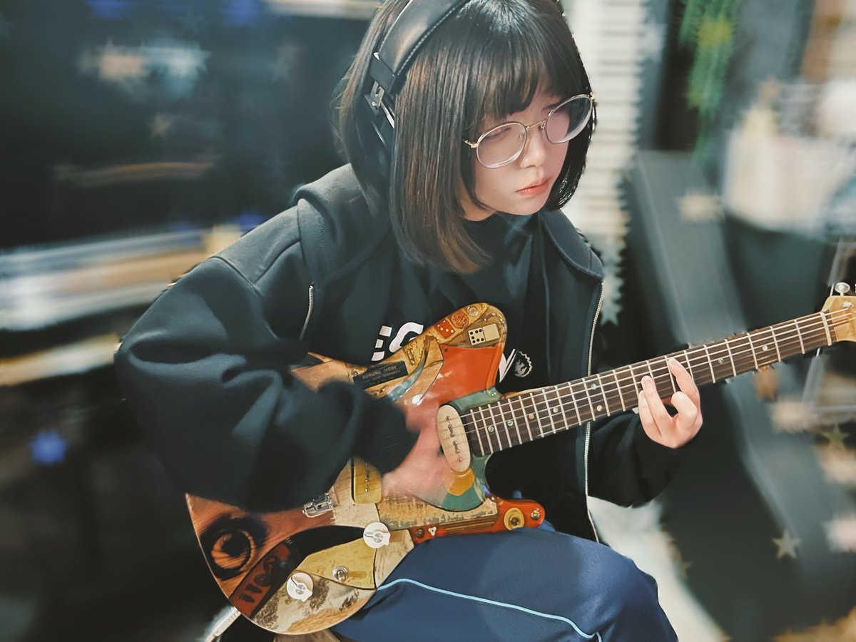 🎸〈製作中です