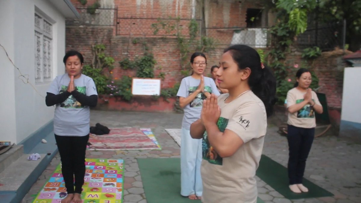 smcrf's tweet photo. SMCRF in collaboration with @snowleopards marked the day October 23, under the inspiring theme-
🧘♀️ “Strengthening Snow Leopard Conservation -Strengthening Our Mind and Body with Yoga.”💚🐾❄️
#23for23 #SnowLeopardDay #yogaforconservation #smcrf #snowleopardtrust #mindbodynature https://t.co/WSXr0I75ep