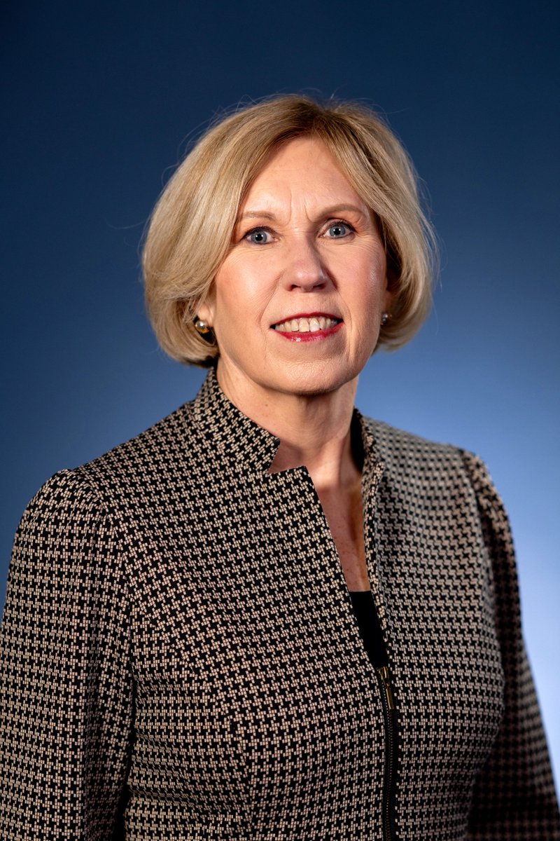 🇦🇺 نُرحب بالسفيرة باولا غانلي 🇯🇴

يسعدنا استقبال السفيرة باولا غانلي في الأردن. بخبرتها الدبلوماسية الواسعة، نتطلع إلى دورها في تعزيز العلاقات بين 🇦🇺 و 🇯🇴.