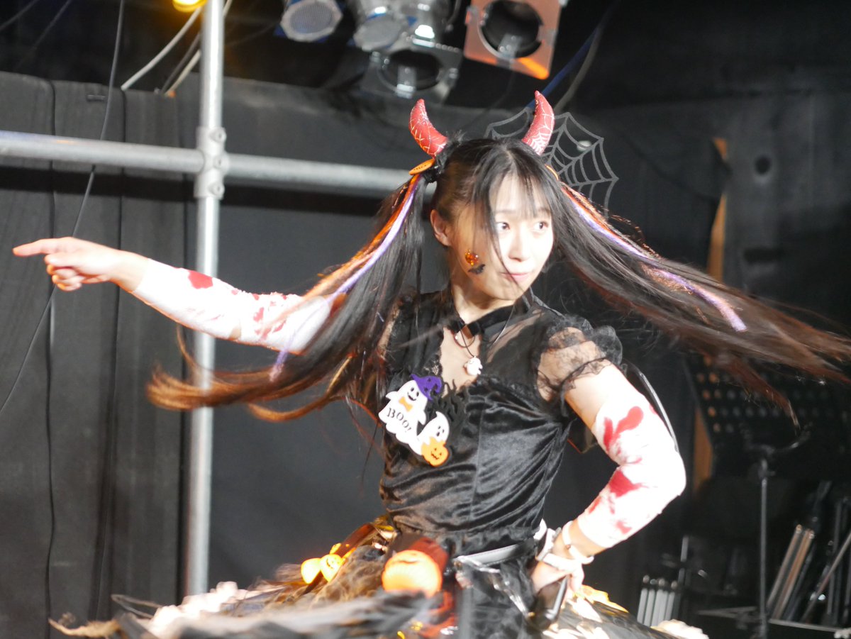 ER6NLYbm1frp4aj's tweet photo. 一昨日のライブ楽しかったです。
＃ミルキー妖精あーみーちゃん
＃ハロウィーン
＃#日本橋UPs #LIVE_EXPLOSION https://t.co/Z7JTqgovyE