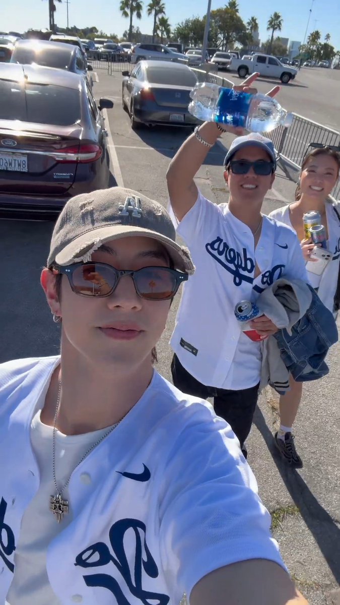 Tuan fam 🤍

#MarkTuan