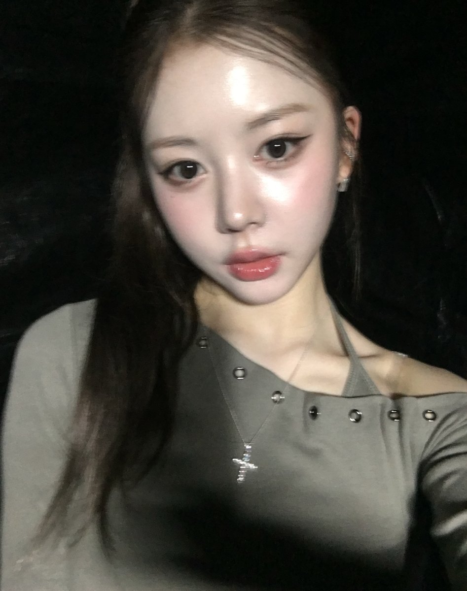 triplescosmos's tweet photo. 😶‍🌫️🫧

#tripleS #트리플에스 #トリプルS
#トリプルエス #トエス
#HyeRin #혜린 #ヘリン https://t.co/kDePaifKXT