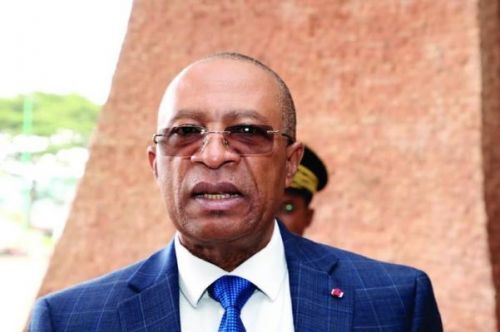 Naseri Paul Bea : « les administrations et les services socioéconomiques fonctionnent normalement » stopblablacam.com/politique/2910…