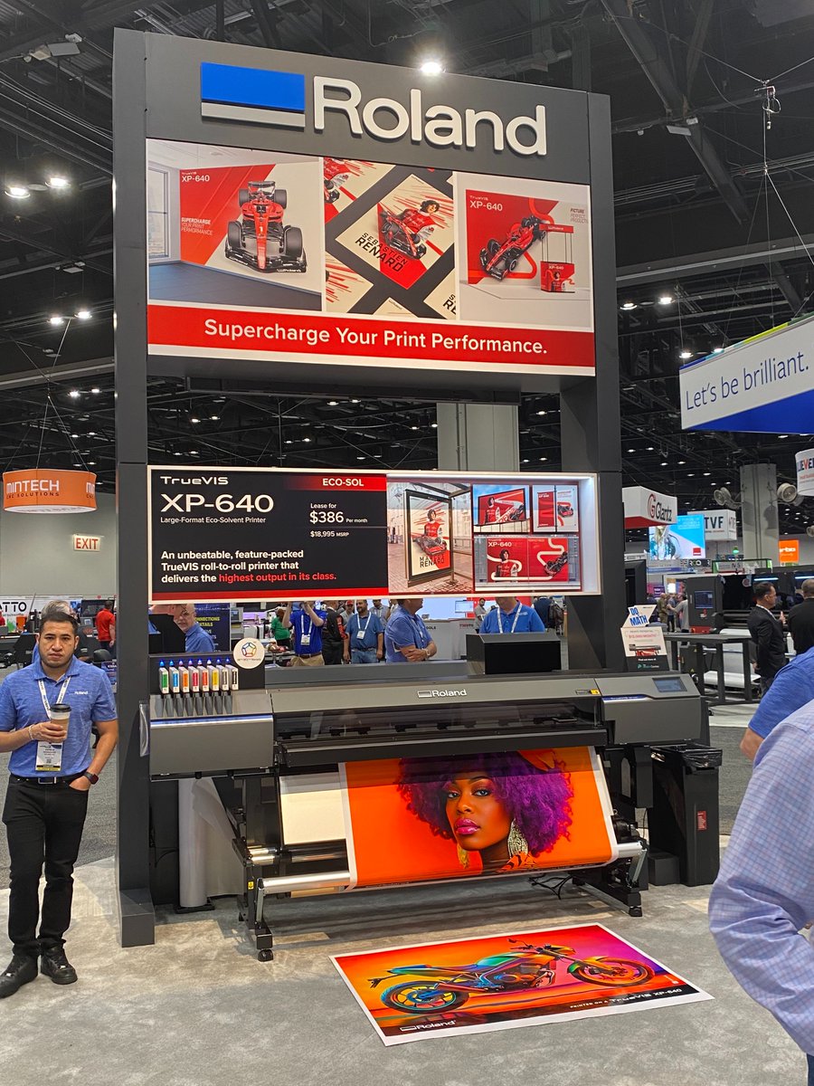 RolandDG_PR's tweet image. 当社子会社のRoland DGAは10月22～24日、米国オーランドで開催された印刷関連の大規模展示会「PRINTING United Expo 2025」に出展。
今年発売した2.5Dサーフェスプリンター「DIMENSE DA-640」や圧倒的な画質と優れた生産性が特長のプリント専用モデル「TrueVIS…
