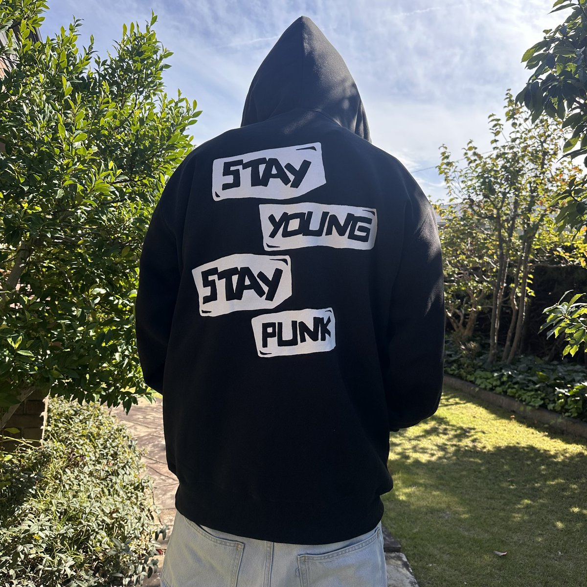 お気に入りになりました。

design は　<a href="/ozfact/">OZWORKS</a>