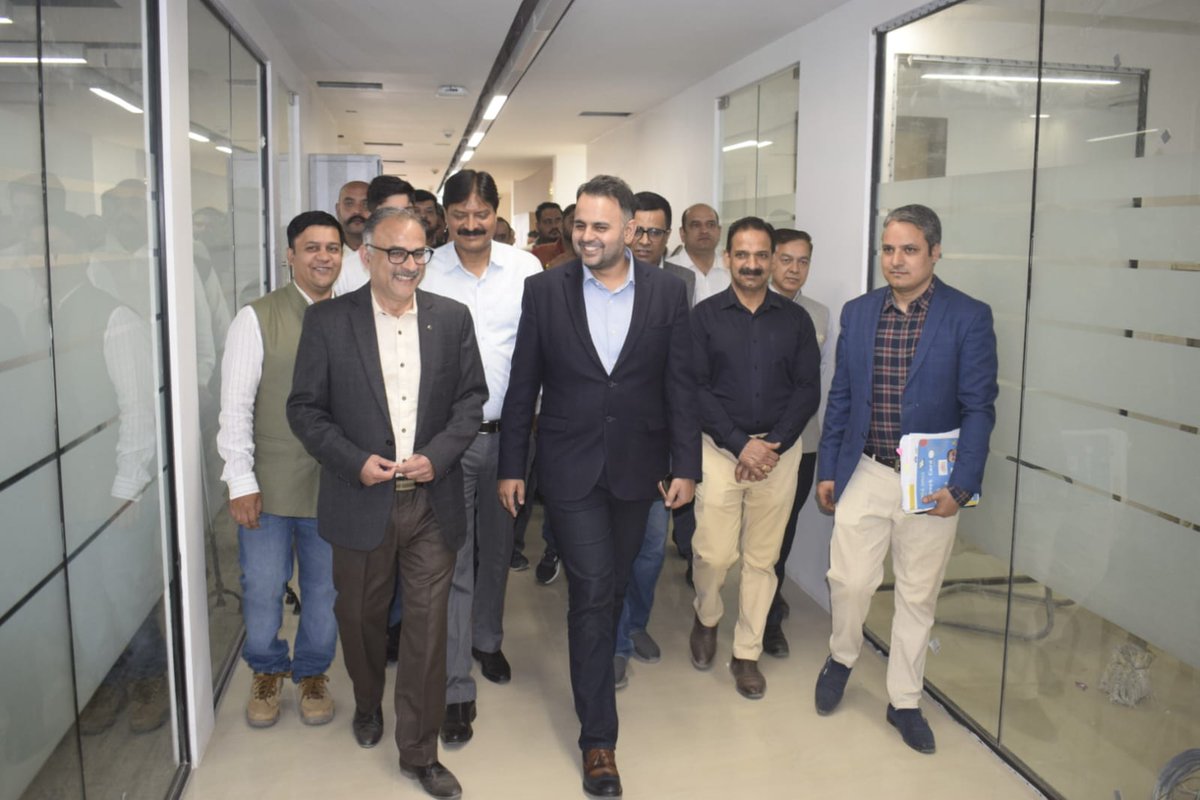 Sh. Gokul Butail, Principal Advisor (Innovation, DT&amp;G) to Hon’ble CM along with Secretary (DT&amp;G), Director (DT&amp;G) and Sr. Officers of State Govt. visited IT Park at Kangra (Chetru) on 28-10-25 to review the progress of STPI incubation facility being developed in the IT Park.
