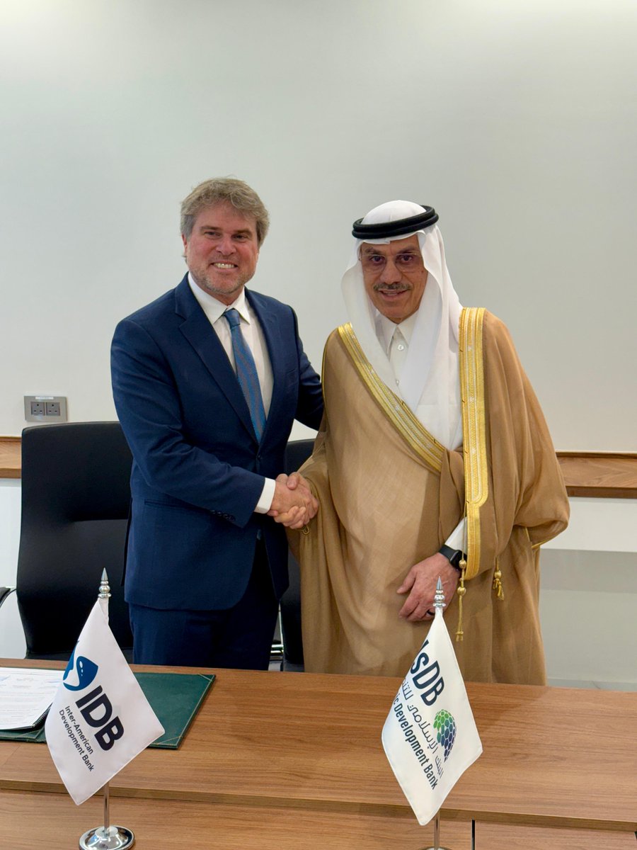 isdb_group's tweet image. In #Riyadh, H.E. Dr. Muhammad Al Jasser, Chairman of the Islamic Development Bank (#IsDB) Group, H.E. Mr. Ilan Goldfajn @igoldfajn, President of the Inter-American Development Bank (IDB) @the_IDB, and Mr. @JamesPScriven, CEO of @BIDInvest, renewed the partnership between the…