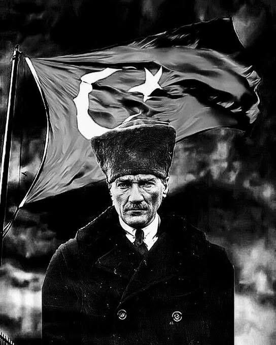 "Benim naçiz vücudum elbet bir gün toprak olacaktır, ancak Türkiye Cumhuriyeti ilelebet payidar kalacaktır."

Mustafa Kemal Atatürk

102. Yılımız Kutlu olsun 🇹🇷