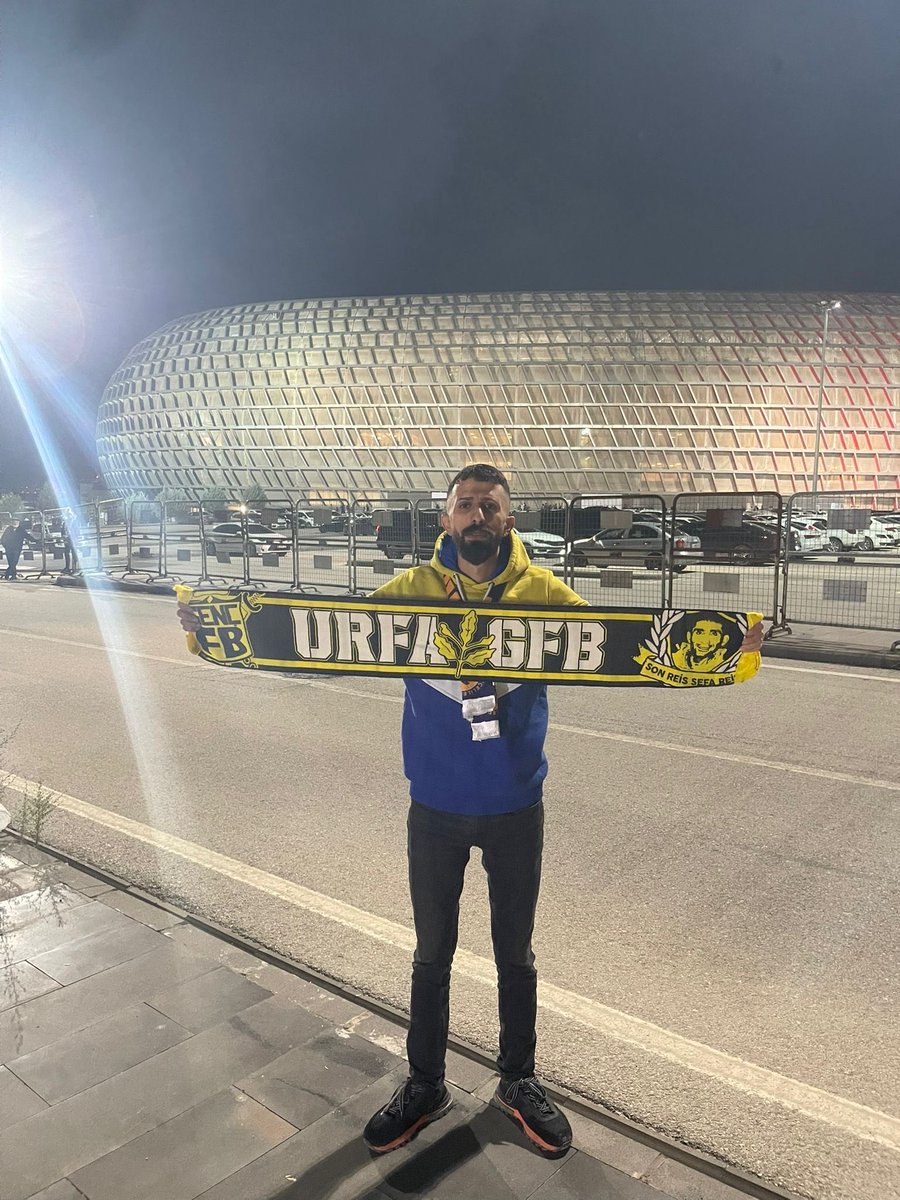 Sen her neredeysen, koştuk hep peşinden !
#URFAGFB