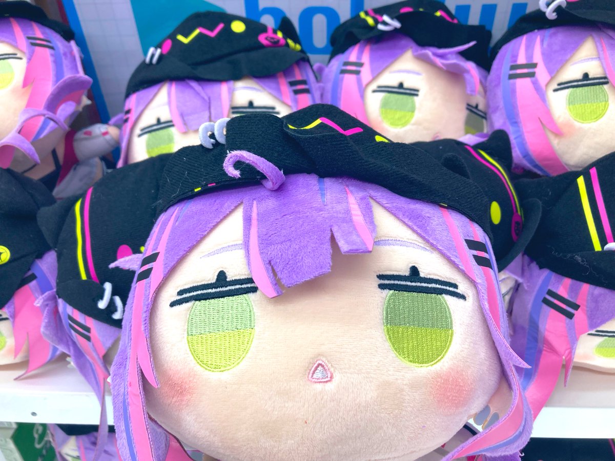 眠そうな表情💤 👾 常闇トワ 様👾 うつ伏せで寝そべる姿の ぬいぐるみ