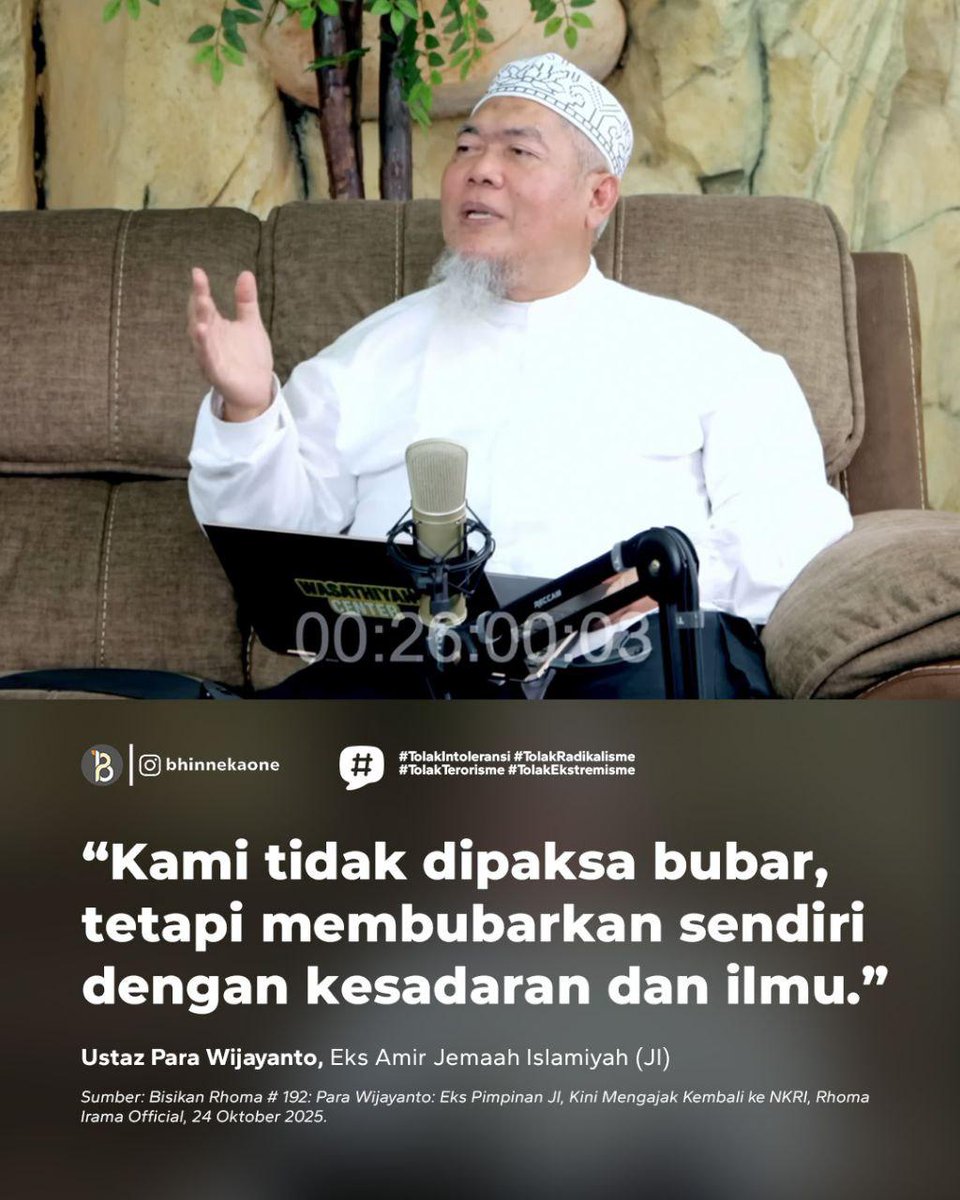 Ukraina ona porno Qollarni ishlatmasdan anal jinsiy aloqada bolgan sperma