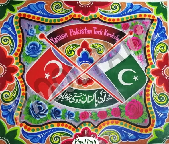 Happy Republic Day #Turkey
پاک ترک دوستی زندہ باد”
"Yaşasın Türkiye, Pakistan kardeşliği"  📷 📷📷

from #PhoolPatti &amp; <a href="/AliSalmanAnchan/">Ali Salman Anchan</a> 

#truckart #PhoolPatti #culturaldiplomacy #Anchan 

<a href="/TC_IslamabadBE/">Türkiye in Pakistan</a> <a href="/MFATurkiye/">Turkish MFA</a> <a href="/TC_KarachiBK/">Türkiye in Karachi</a>  <a href="/PakinTurkiye/">Pakistan Embassy Türkiye</a> <a href="/PakinIstanbul_/">Pakistan Consulate General Istanbul</a>