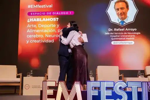 Un honor y gran experiencia participar en el evento científico social #EMfestival junto a los que nos integramos en el esfuerzo diario por personas #EsclerosisMúltiple un placer escuchar testimonios compartir experiencias Gran iniciativa <a href="/FundacionEMM/">Fundación EM Madrid</a> <a href="/EMfestoficial/">emfestivaloficial</a> <a href="/SanofiES/">Sanofi España</a>