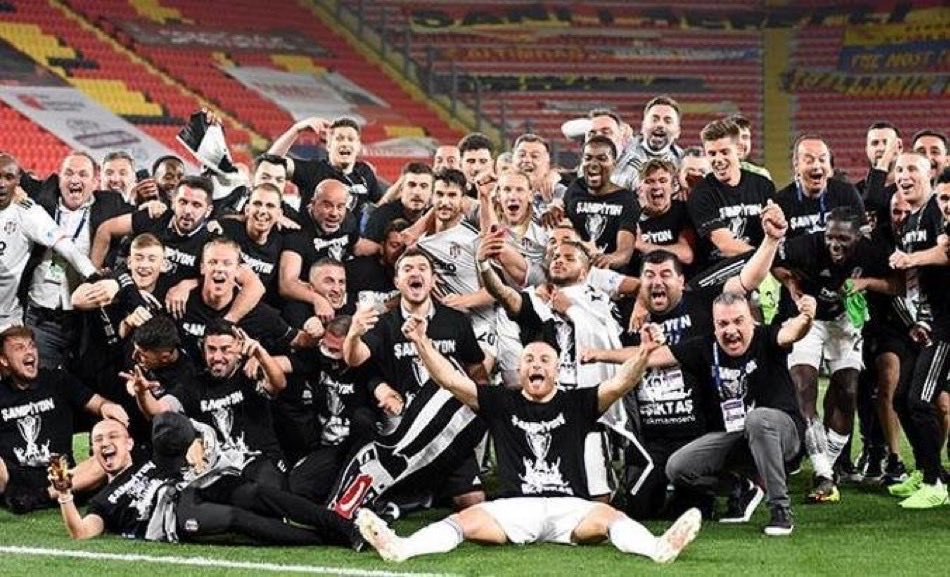 Tertemiz şampiyonluğa da laf söylüyorlar. Utanmaz arlanmaz hırsız piçler.