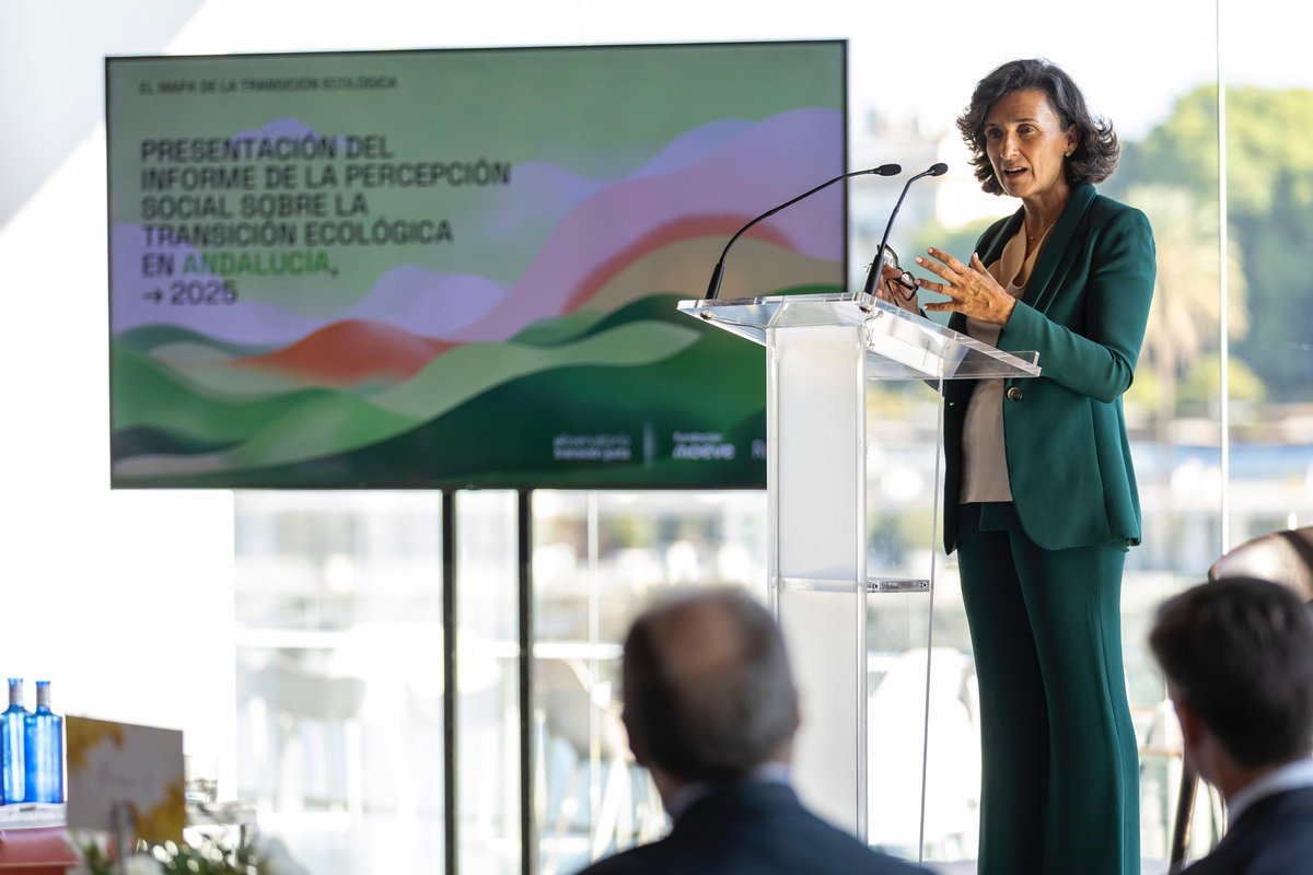 pgmahamud's tweet image. 🟩 @Mercados21: &quot;El 61% de la población andaluza mantiene como prioridad la lucha contra el cambio climático&quot;. 📑 Informe #FundaciónMoeve 🤝🏻 @RED2REDCons Observatorio de la #TransiciónJusta 📍#Sevilla. mercados21.es/sostenibilidad…