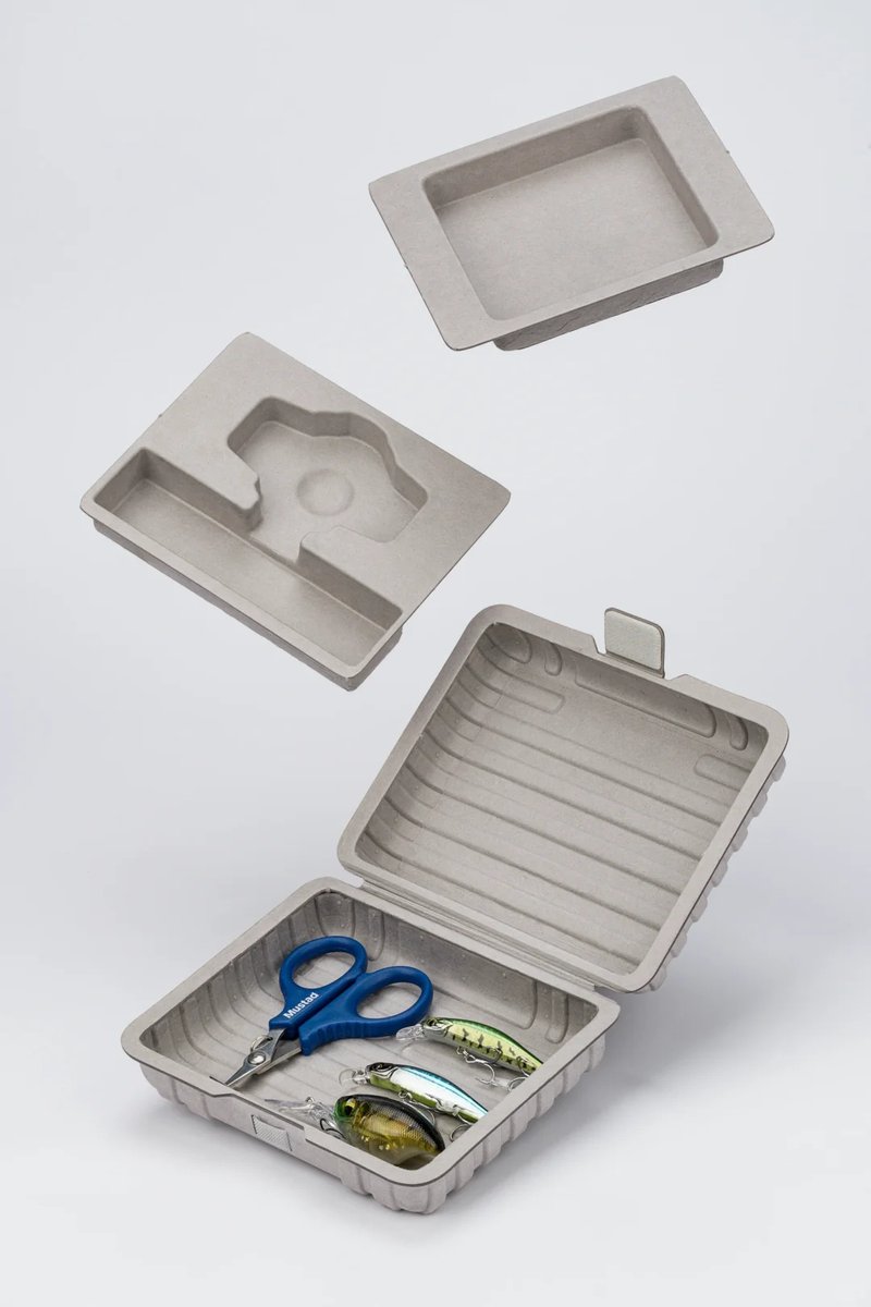 COROSJapan's tweet image. COROS NOMADの箱は、ただの箱ではありません。

コンパクトで環境に配慮した再生紙を使用。COROSスタッフも愛用する、立派な収納ボックスです。

ジェルや釣り具、小さなギアなどの整理にピッタリ！

皆さんはどんな用途で使いますか？✨

#COROS
#カロス