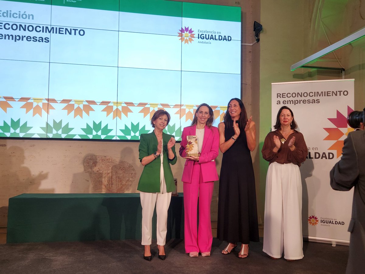 pgmahamud's tweet image. 🏆 45 empresas pioneras, galardonadas en la I edición de los distintivos Marca Andaluza de #Excelencia en #Igualdad 💜 de  @IgualdadAND. 👏🏻 Así lo cuenta @canalsur:
canalsur.es/noticias/andal…