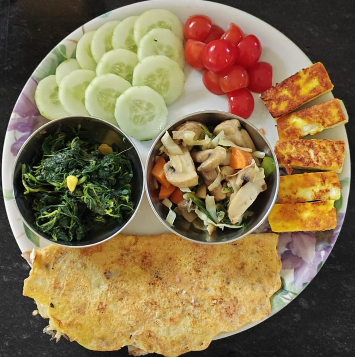 When one son changes his plate, he changes his family’s future.
This young man began his health transformation with me today, he’s brought his parents and brother along.
Each of them lives with obesity, diabetes, PCOD, and arthritis but this time, the approach is different:
not