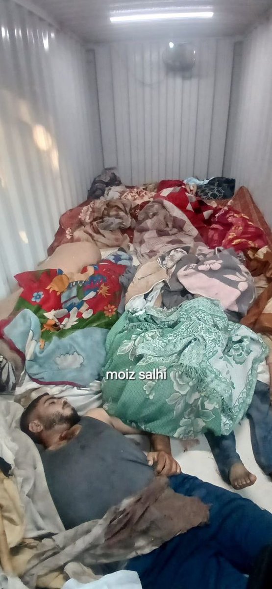 gazanotice's tweet photo. 🚨BREAKING: After a bloody night that left around 100 Palestinians killed, a majority of whom are women and children, the Israeli army officially announces a return to the ceasefire. https://t.co/KrSbIJZbJM