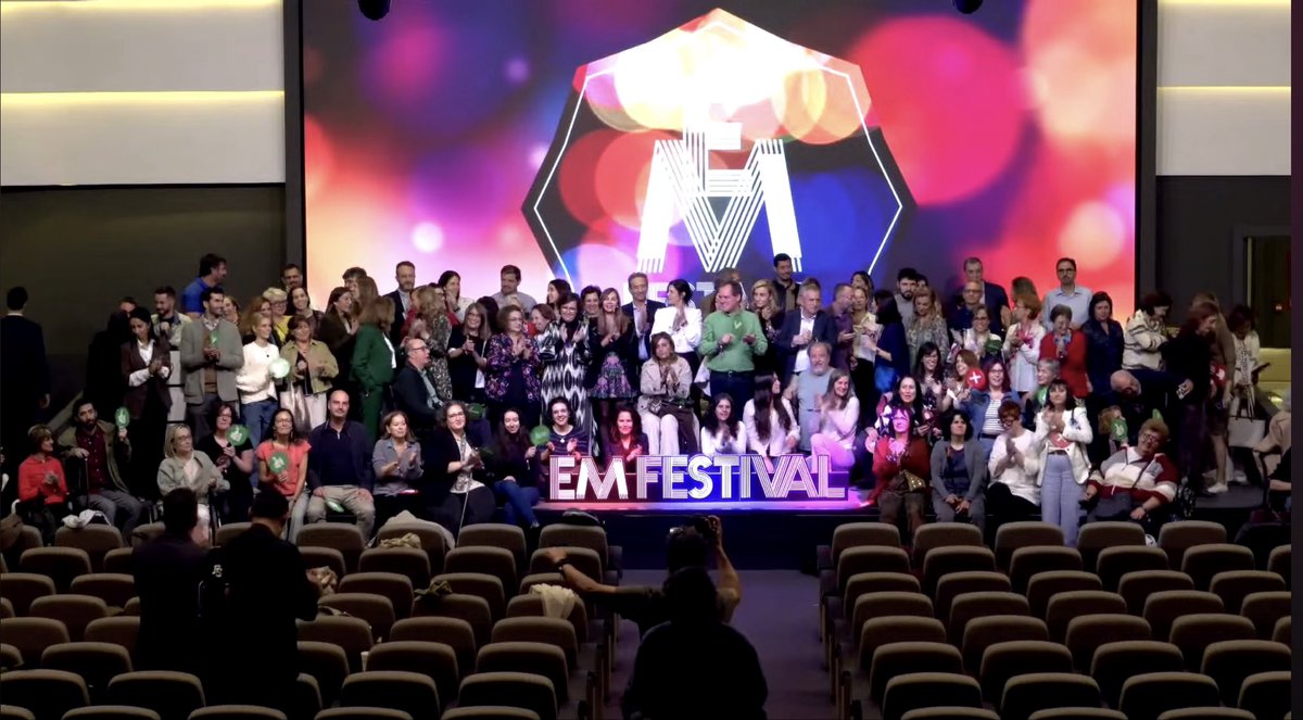 Trabajos que me hacen muy feliz impulsar  con 😍 Carmen Valls y dinamizar #EMfestival <a href="/EMfestoficial/">emfestivaloficial</a> de <a href="/FundacionEMM/">Fundación EM Madrid</a> 
Un nuevo especio de ciencia y conexión con empatía #EM
🙏 Gracias ponentes 💯 asistentes por una primera edición fantástica 
🙏 Gracias <a href="/sanofi/">Sanofi</a> <a href="/FundacionAreces/">FundaciónRamónAreces</a>
