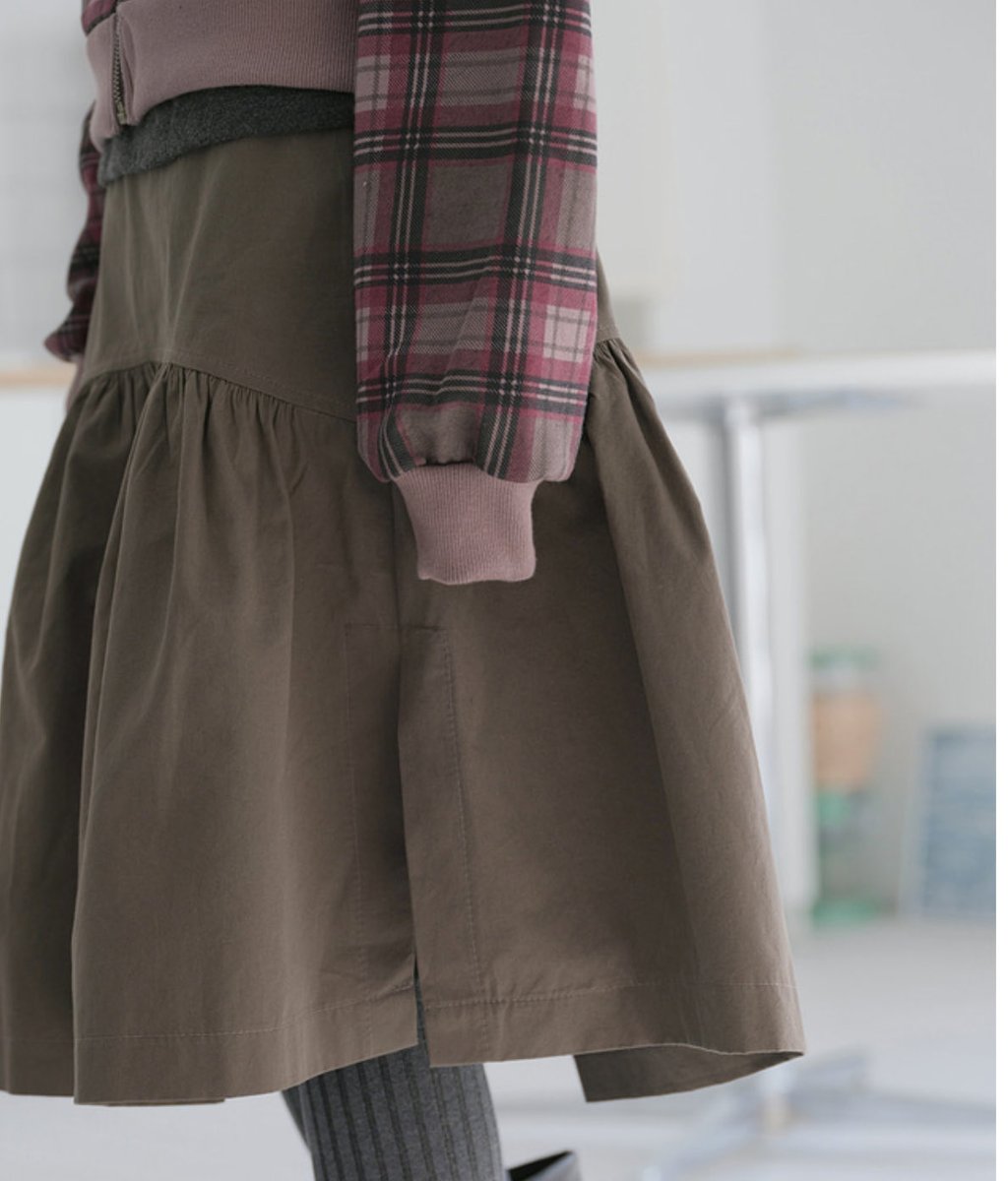 iulll_tltjs's tweet image. 그래서 미디스커트 열심히 찾았어요 .. 

* s.zigzag.kr/rg7KP9Id9e
* s.zigzag.kr/Tk83OdjVVn