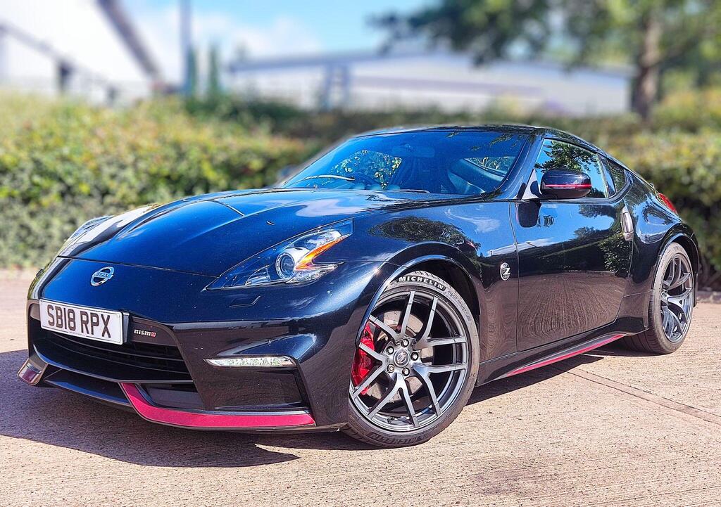 ManualsKE's tweet image. Nissan 370z is for the real drivers not passengers in their own cars, feel the 3.7l v6 come alive with every shift.🔥🔥
Nissan 370 Z
Mileage: 70 811 km
Registration: 2018 (18 reg)
Fuel type: Petrol
Body type: Coupe
Engine: 3.7L
Gearbox: Manual
Doors: 3
Seats: 2
Body colour: Black…
