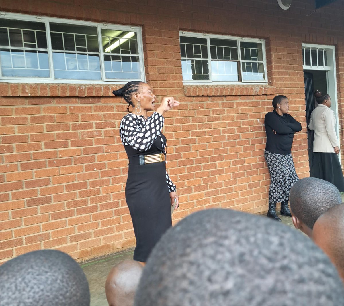 It was a special day yesterday at Inkosi Masumpa Primary School in KZN as learners celebrated Storytelling Week!

Our Grade 1 and Grade 4 learners proudly took to the stage during assembly to share their love for reading, with Grade 4s giving thoughtful story summaries.