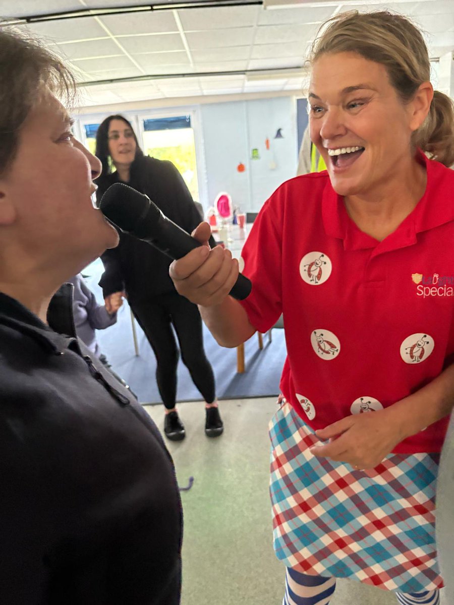 TheLaughterSpe1's tweet image. We had a very 'spooky' day yesterday at Doucecroft School and ECL Person-centred Care

With Halloween this week, we've been dancing to Halloween music and making scary sounds on the microphone - which the children have loved doing!

#Halloween #MakingItFun #Smiles  #Laughter