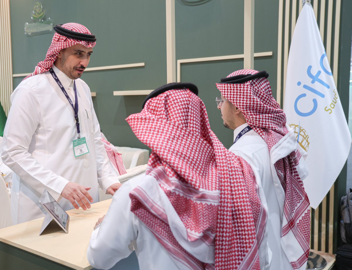 umajmaah's tweet photo. تتواصل فعاليات مشاركة #جامعة_المجمعة في ملتقى الصحة العالمي 2025 ، وسط حضور لافت من الزوار والمهتمين الذين اطّلعوا على أبرز مبادرات الجامعة ومشروعاتها في مجالات الصحة ، والبحث ، والابتكار ، ضمن جهودها في خدمة المجتمع وتحقيق التنمية المستدامة .

📍 جناح الجامعة: T50.H1
🗓️ الفترة: 27 – 30 أكتوبر 2025