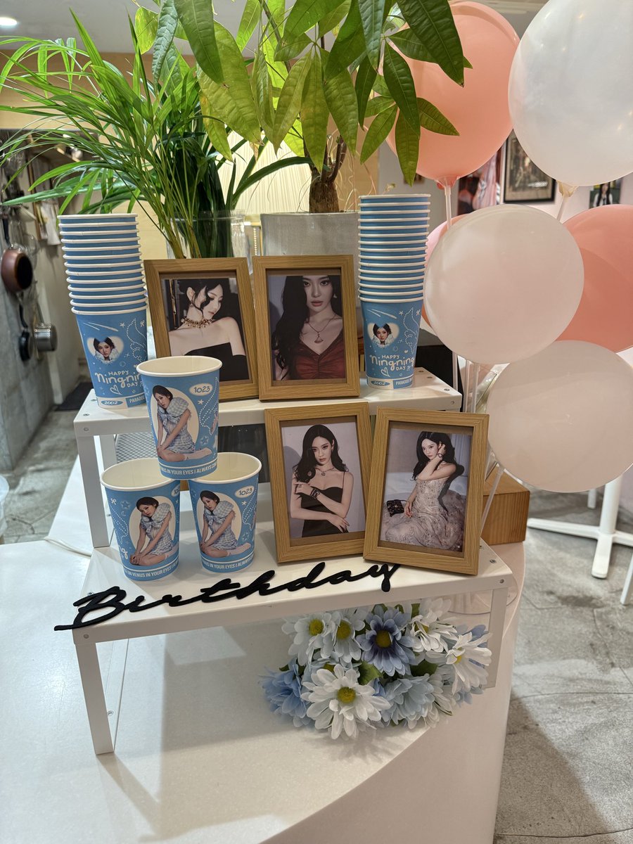 domocafe1's tweet photo. 🎂センイルイベント🎂
aespa ニンニン🗓10/30-11/3
イベントセット(1500円)ご注文でドリンク➕ケーキ➕特典🎁
MYの皆様お待ちしております!!
#HappyNingningDay
#HAPPY_NINGNING_DAY
#aespa #エスパ #ニンニン #NINGNING #MY
#DOMOCAFE #センイルカフェ #カプホ #センイル
#新大久保カフェ https://t.co/KHfvQCJQal