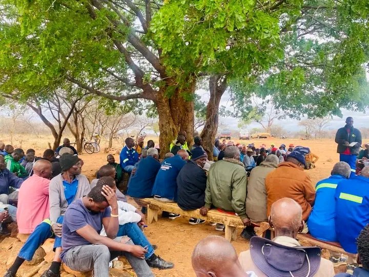 Uluntu2017's tweet image. Last week, we empowered residents across Gwanda through critical workshops on mining rights, land tenure, and environmental protection - equipping communities with legal knowledge to advocate for fair treatment and meaningful participation in mining decisions. 
#miningchallenges