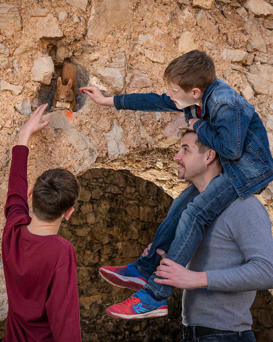 ⛰️📸 Accepta el Repte dels 7 Balcons de Montserrat! Visita els miradors, fes-te una foto i emporta’t un tubular exclusiu. 🎒

➕ setbalconsdemontserrat.com
#TurismeBaixLlobregat