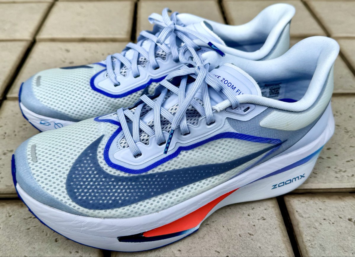 Vmax_13's tweet photo. my new gear…
NIKE Zoom Fly 6
"Ghost/Football Grey/Blue Lightning/Blue Void"
#NIKE
#ZoomFly6 https://t.co/Kx8eqEIOmJ