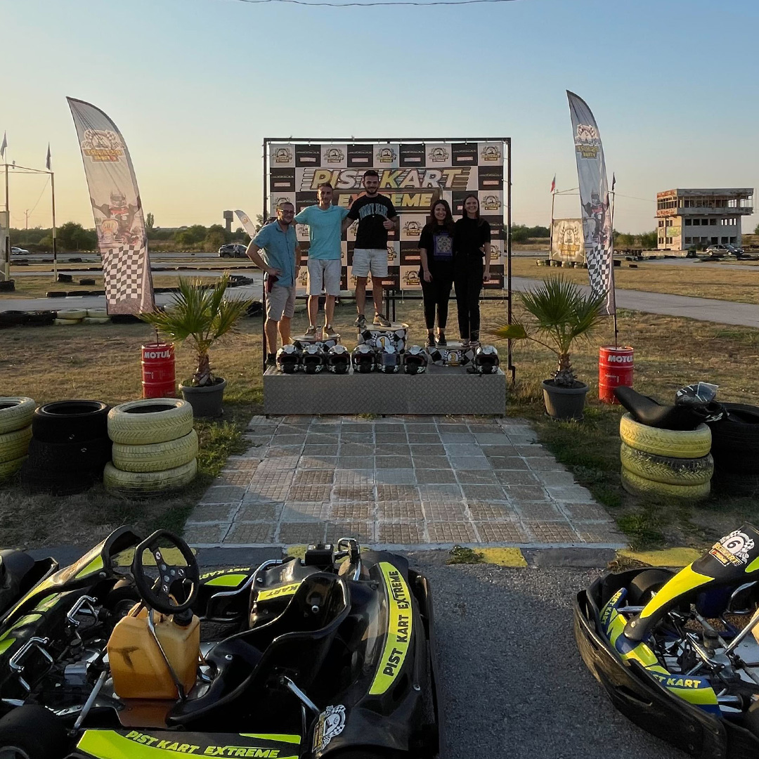 🏁📢Lets Go Team!🏁📢

Go Kart Racing was an amazing way to recharge and bond! The Team Spirit was full throttle! 🚦🔥

#AffiliateMarketing #RevWise #DigitalMarketing #PerformanceMarketing #PartnershipMarketing #Agencylife #CompanyCulture