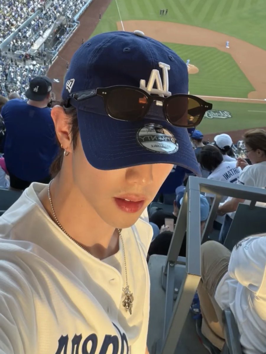 ldrmyien's tweet photo. เป็นแก้วเป็นแสงจริงงง😭♥️

#MarkTuan https://t.co/Idv9aeZDfn