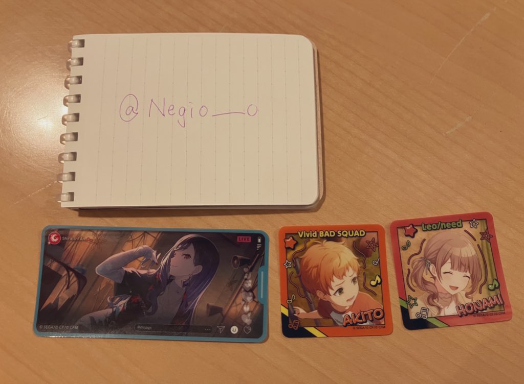 Negio___o's tweet photo. 【プロセカ　グッズ交換】
プロセカ　感謝祭　缶バッチ　グリカ
アニメイト特典　メモステ

譲▶︎画像のもの(MEIKOさんレア箔押し)

求▷同種類さん>>>異種類さん

お気軽にお声がけください🍀
#プロセカグッズ交換
#プロセカ交換 https://t.co/gSsZZ1jwTI