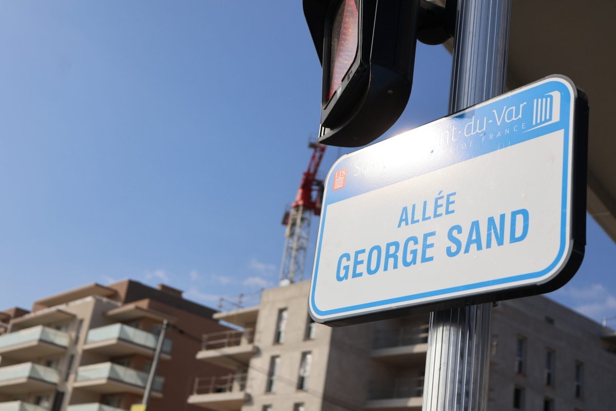 Depuis 2021, les noms des rues, bâtiments et espaces publics de Saint-Laurent-du-Var font l’objet d’une politique de féminisation, dans le cadre d’un plan d’action en faveur de l’égalité entre les femmes et les hommes.
➡️saintlaurentduvar.fr/news/les-noms-…